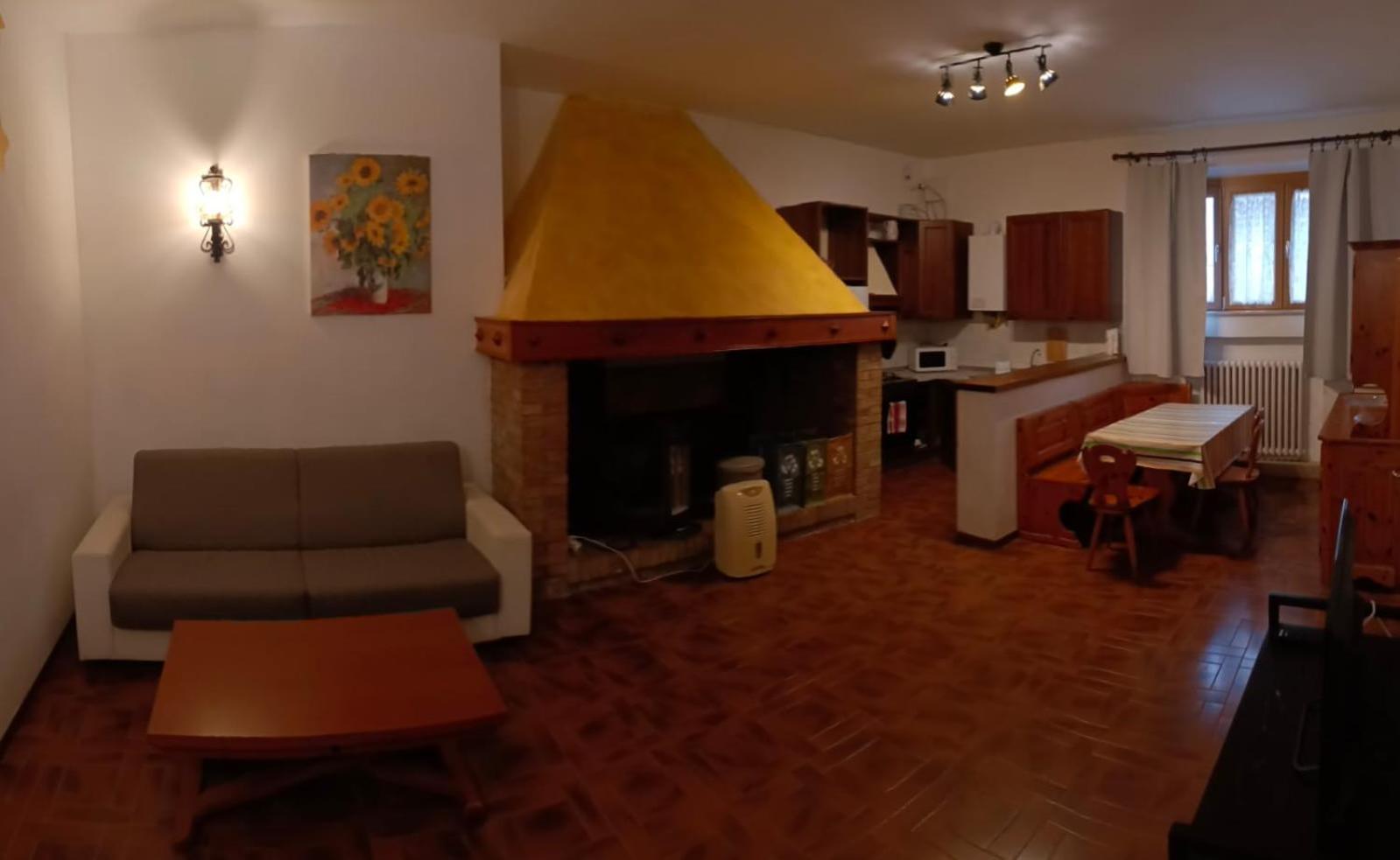 Casa Soleluna เซียนา ภายนอก รูปภาพ